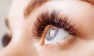 Botox rzęs czy warto? Odkryj prawdę o tym zabiegu i jego efekty
